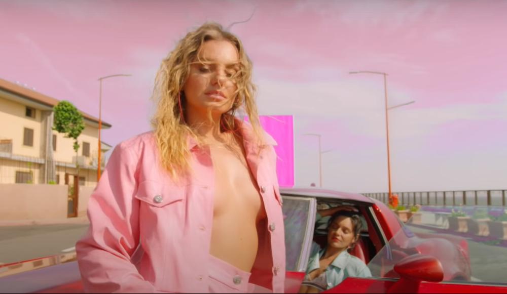 Toyib bolmaydigan dehqon porno filmi porno stend