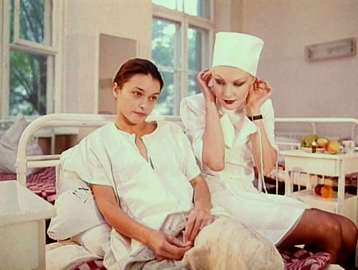 Postavy shahridan porno fotosuratlar Eshaklar jangi oyinlari