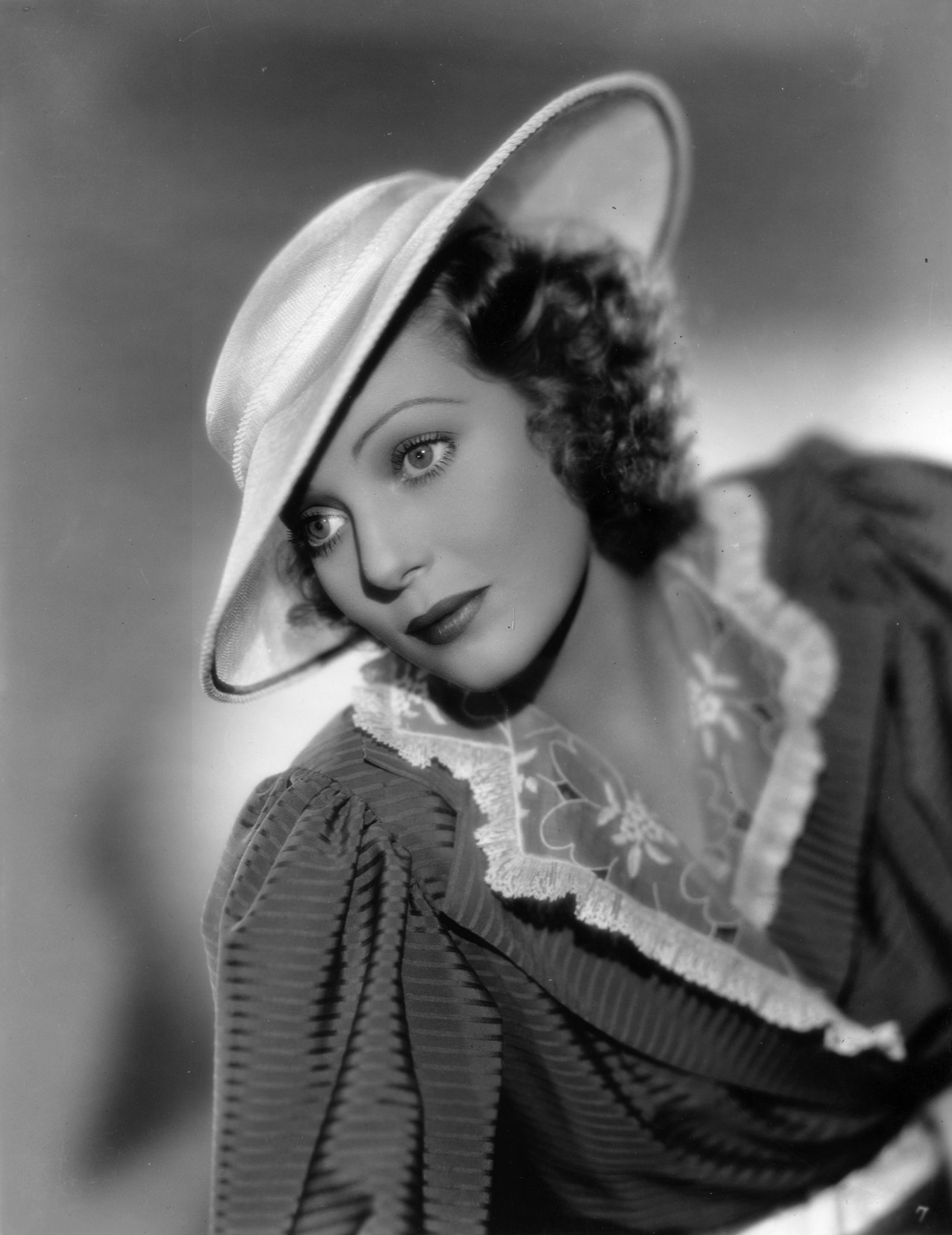 Loretta Young in Caravan (1946)