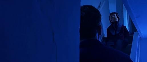 पोस्टर देखें