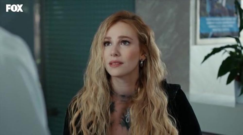 Ilona Selina yalangoch