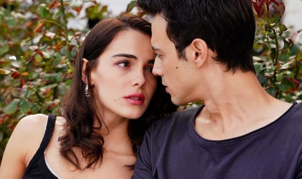 Birinchi marta jinsiy aloqada bolish SHda anal porno