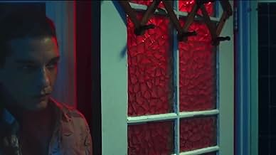 पोस्टर देखें