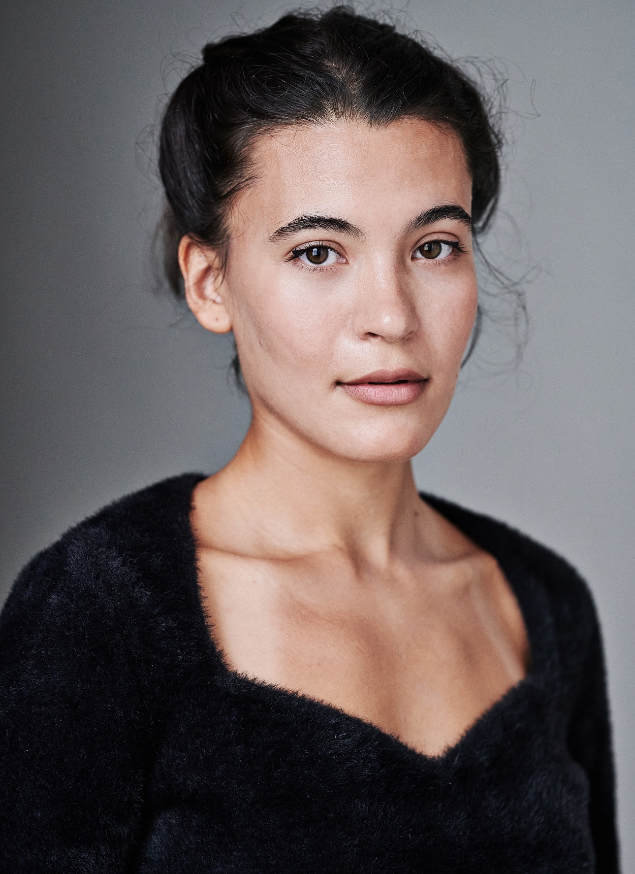 Tanya xola rus pornosini tomosha qiling