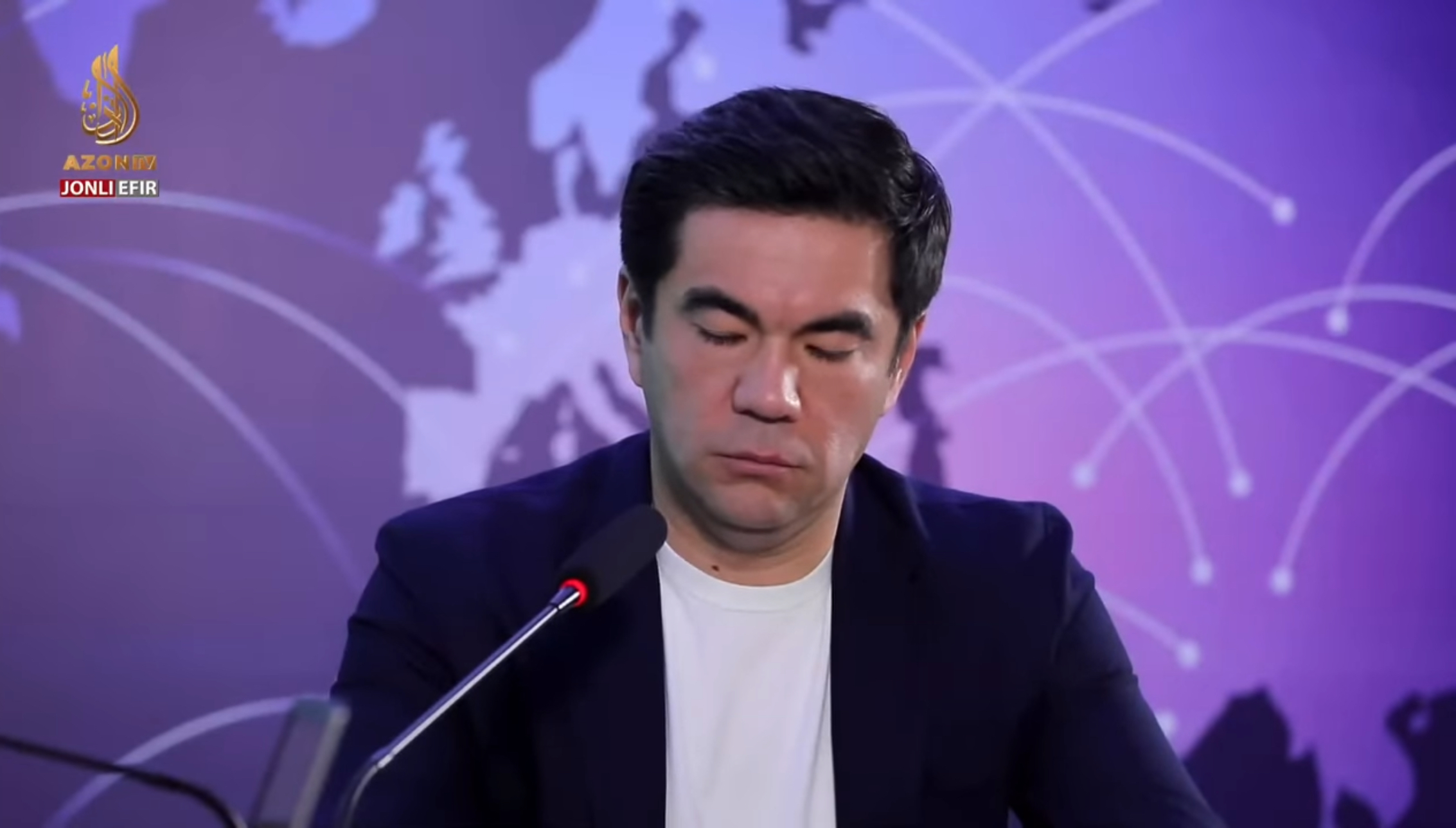 Kichik porno filmlar Porno filmda 60 yoshli qariyalar