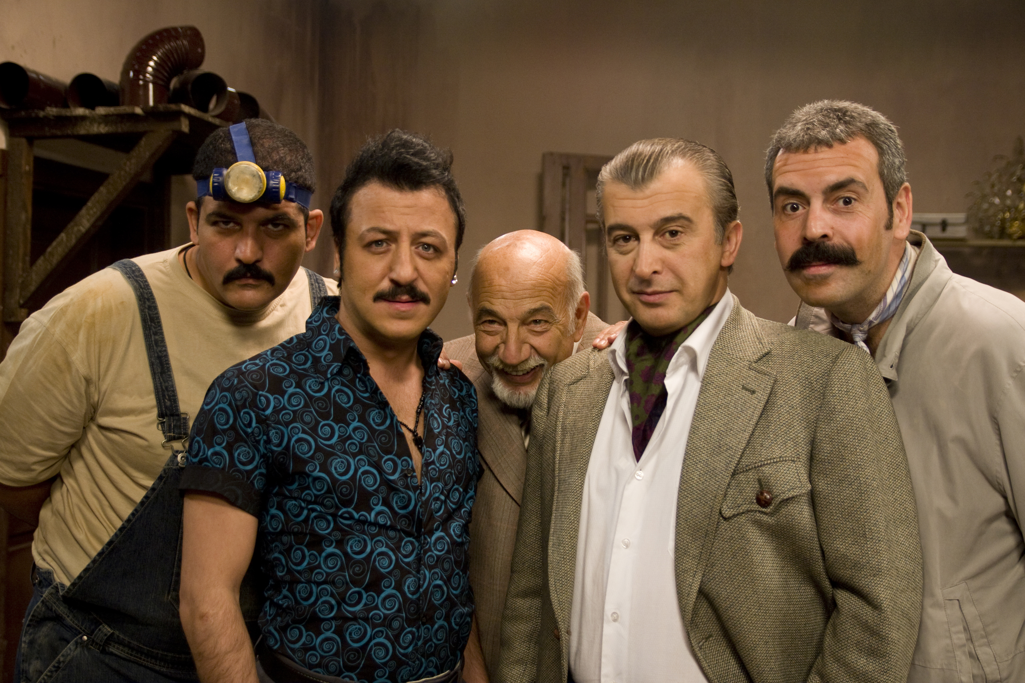 Бэйли Джей жігітті аузына сиғызады Лесбиянки анал жалау порно көру