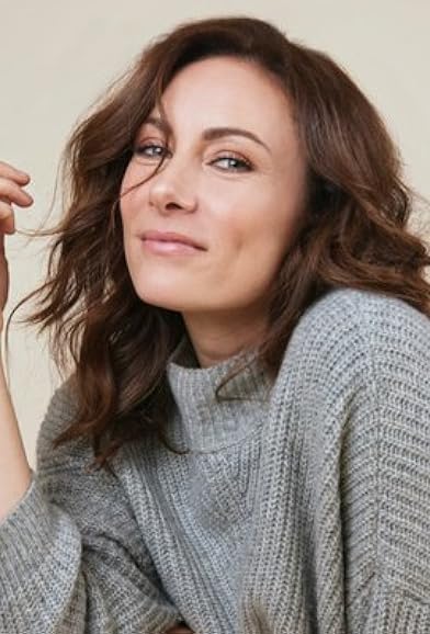 Primary photo for Laura Benanti Primary photo for Laura Benanti