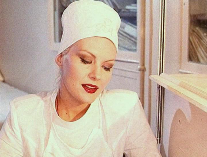 Kokrak tishlayotgan qiz video Buzuq porno videolar