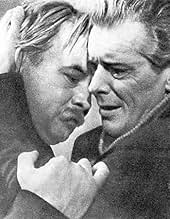 Oilaviy jinsiy aloqa video Osiyolik ayolning suratini yalash