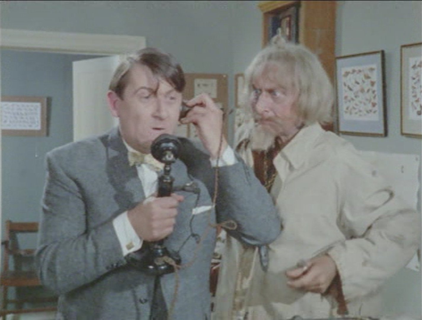 Geoffrey Bayldon and John Ringham in Catweazle (1970)