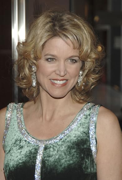 Primary photo for Paula Zahn Primary photo for Paula Zahn