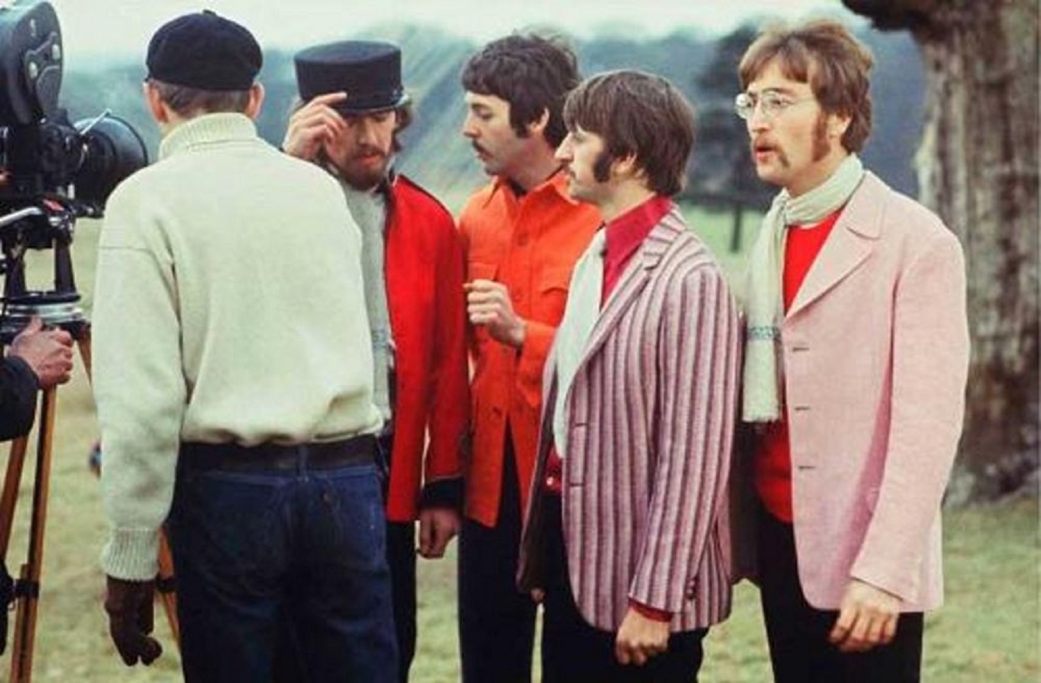 The Beatles: Strawberry Fields Forever (Music Video 1967