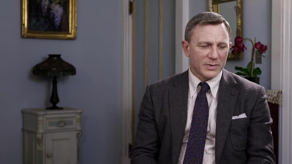 Knives Out Knives Out Daniel Craig On What Intrigued Him About The