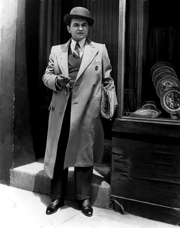 リトル・シーザーLittle Caesar Edward G. Robinson Little Caesar | Crime, Gangsters, Edward G. Robinson