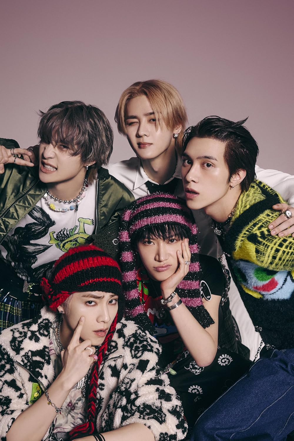 WayV: Give Me That (Korean Ver.) (Music Video 2024) - IMDb WayV: Give Me That (Korean Ver.) (Music Video 2024) - IMDb