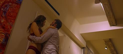 पोस्टर देखें