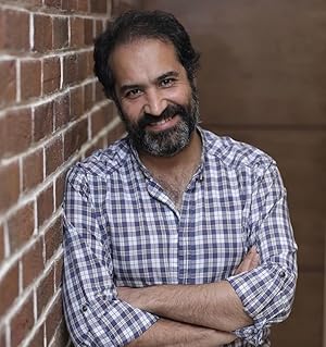 Kichik jinsiy aloqa Xotinimning mushukini yalash