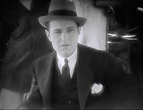 पोस्टर देखें