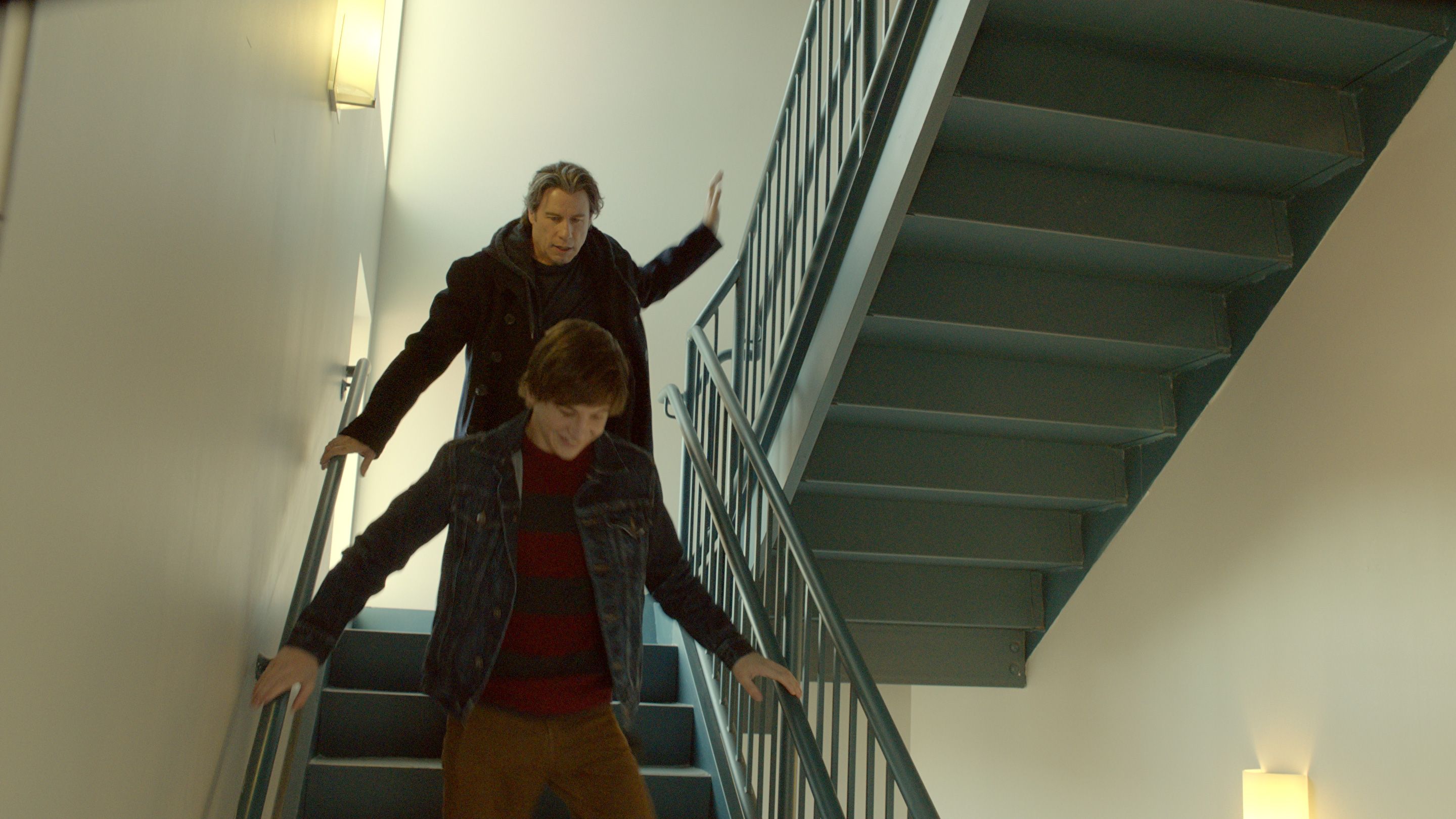 энсон маунт перекрестки. звездный фальсификатор. чета форджер. Tye sheridan the forger. фальсификатор фильм 2022.