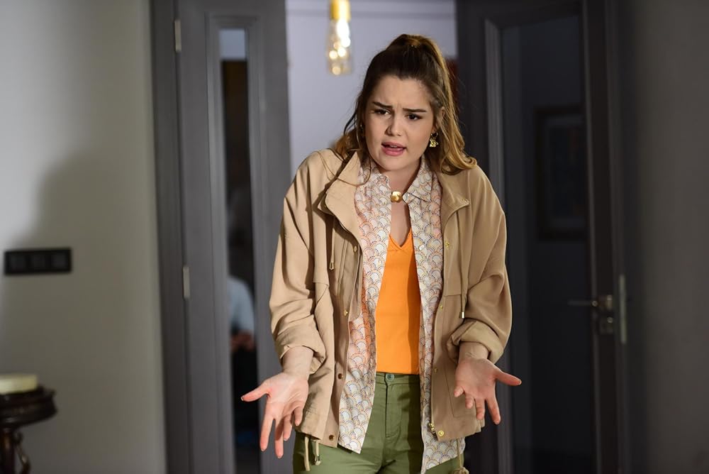 Homilador ayol bilan yotoqda jinsiy aloqa Festivalda siyayotgan odamlarga qarash