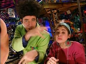 पोस्टर देखें