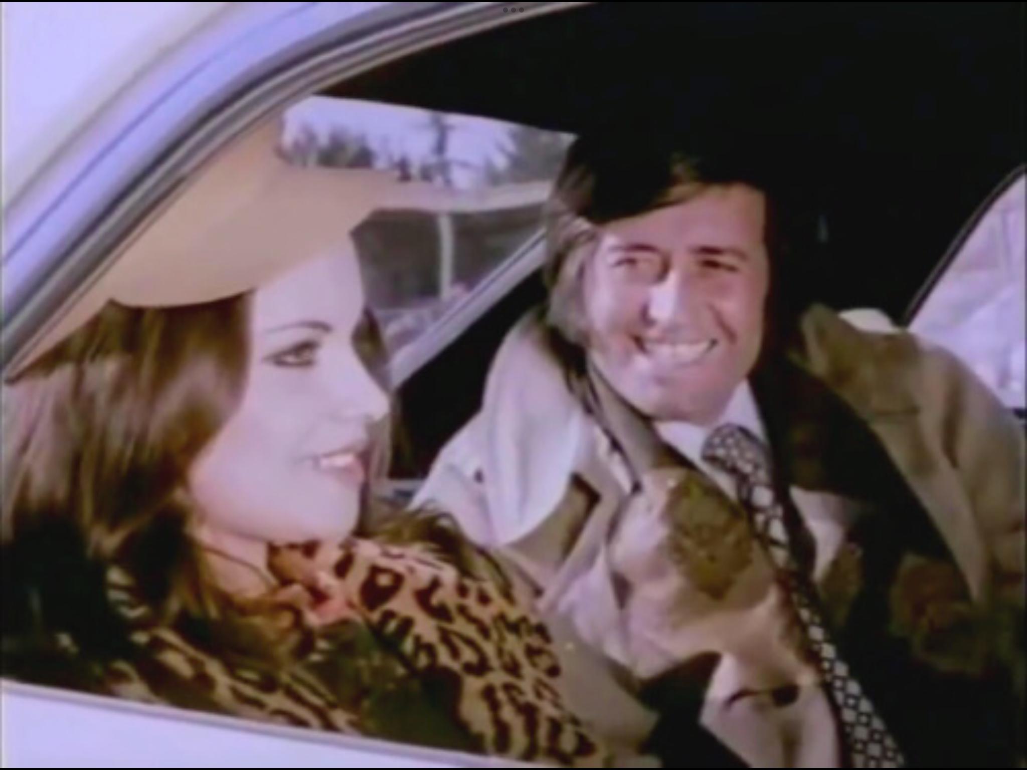 Songgi qahramon shousining yalangoch ishtirokchilari Katta erkaklar bilan jinsiy aloqa porno video