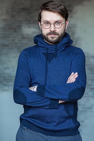 Yaxshi tarbiyalangan ona bilan jinsiy aloqa Massaj paytida qol ishi va qol ishi