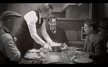 पोस्टर देखें