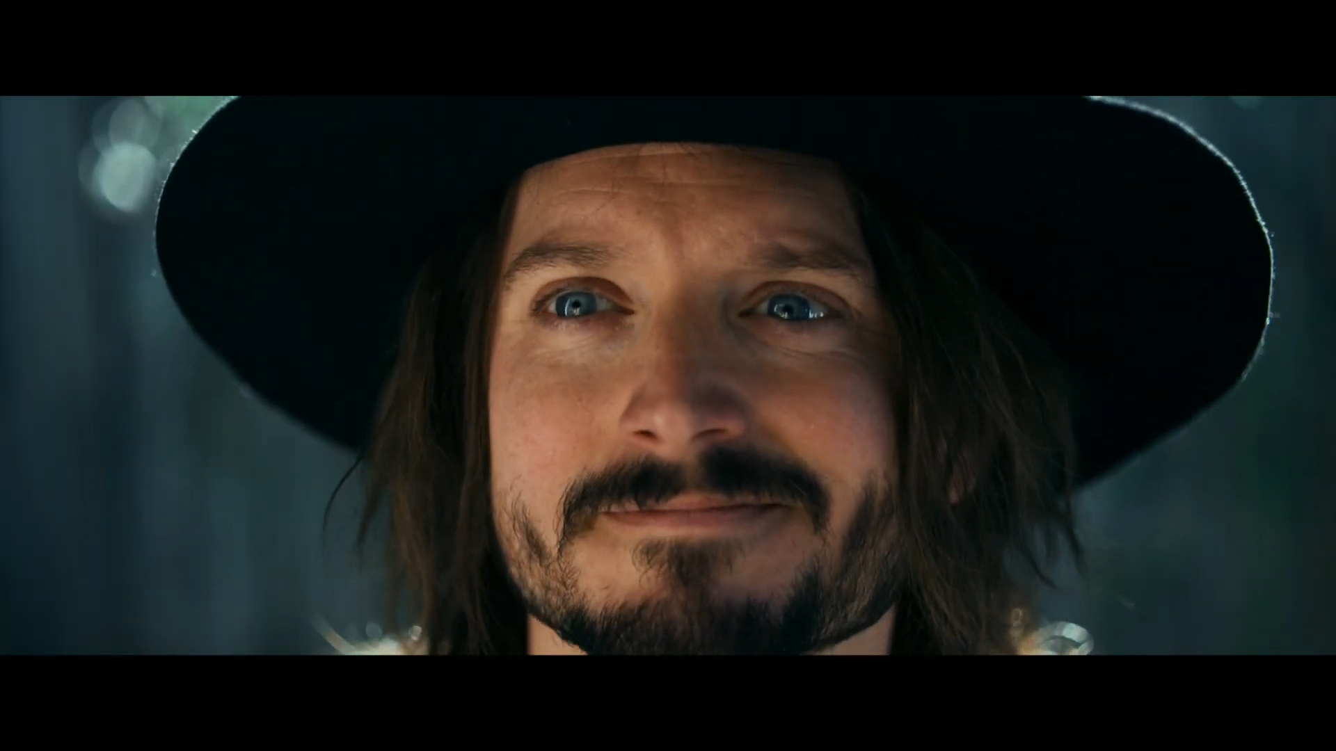 bookworm.ページ Bookworm Official Trailer (2024) - Elijah Wood, Nell Fisher
