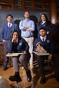 Primary photo for La clase de recuperación de El Internado Las Cumbres