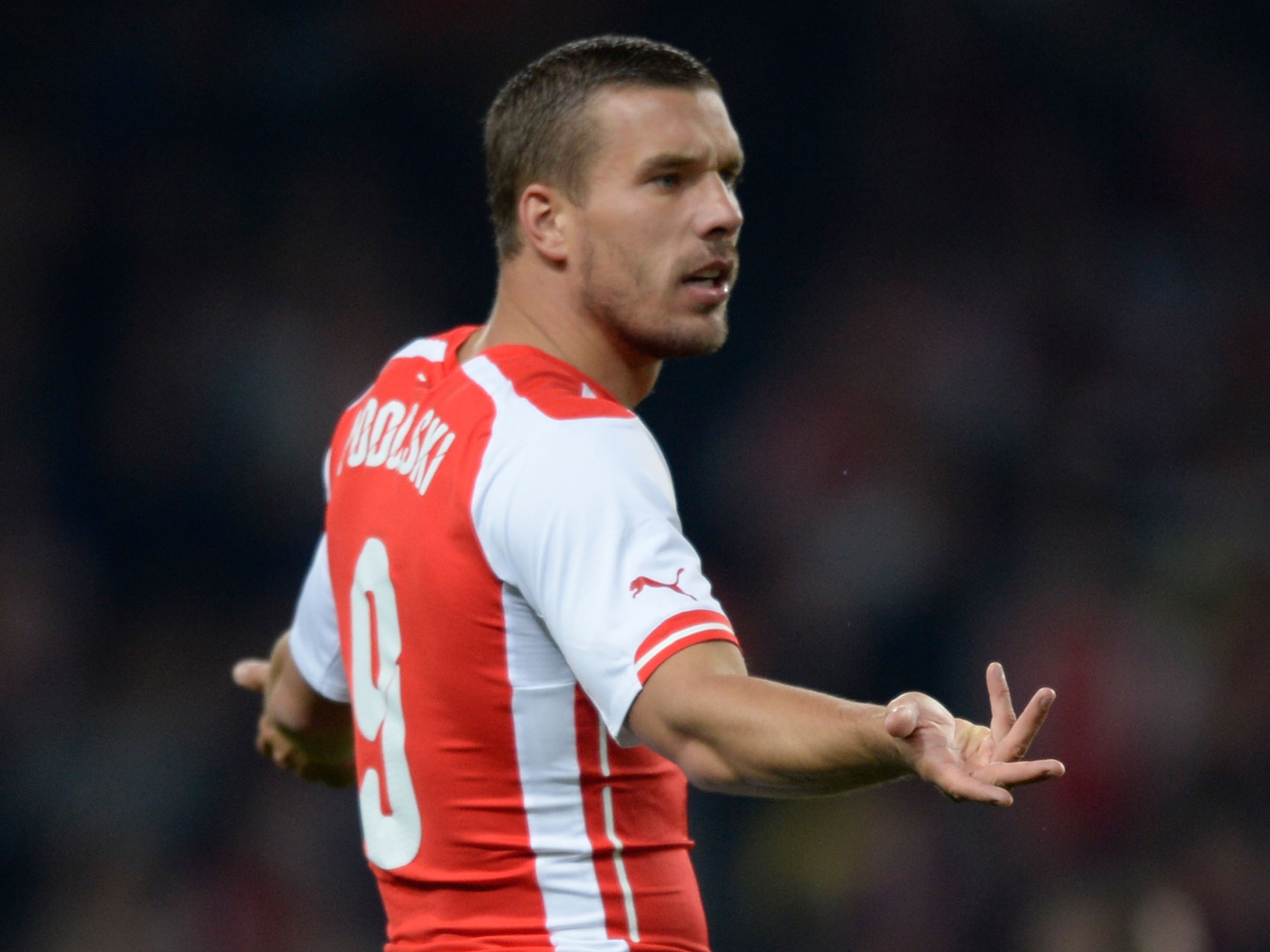 Lukas Podolski DER-POKAL 決勝用特別サッカーシューズ Lukas Podolski - IMDb
