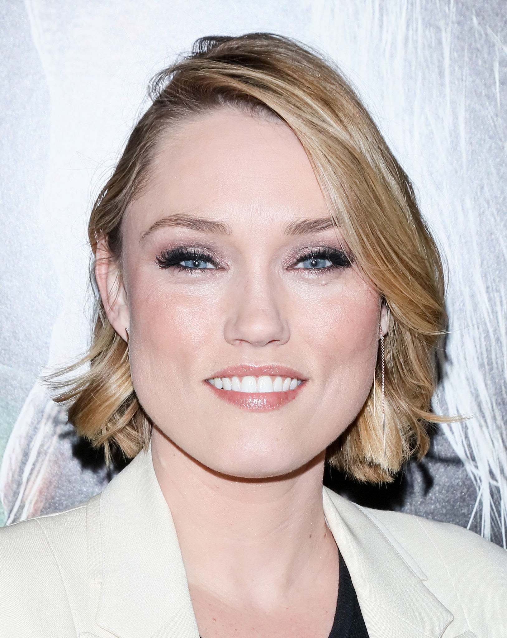 Vibrant Clare Paint Dirty Martini Background Digital Art Vibrant Clare Paint Dirty Martini Background Digital Art