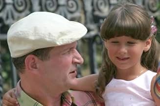 Kirish joyida talaba bilan jinsiy aloqa korinadi.