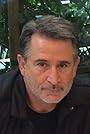 Anthony LaPaglia's primary photo Anthony LaPaglia's primary photo