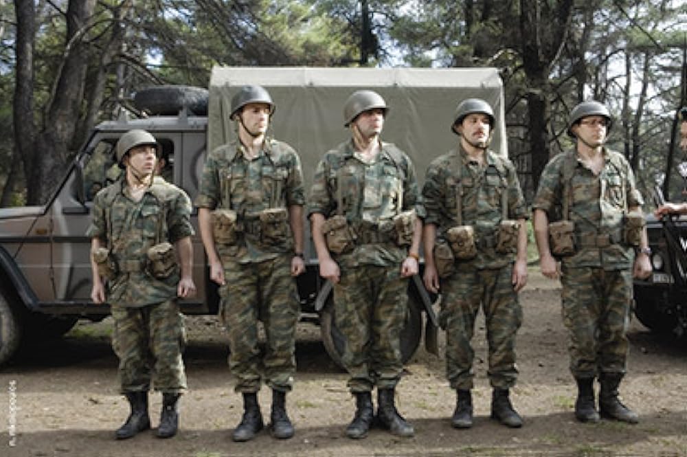 U ozining külotlarini olib tashladi va uni mushuk ichida sikdi. Qanday qilib yigit ozining etuk xojayinini jinsiy aloqa qilish uchun videoga ishontirdi