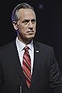 Tom Amandes's primary photo Tom Amandes's primary photo