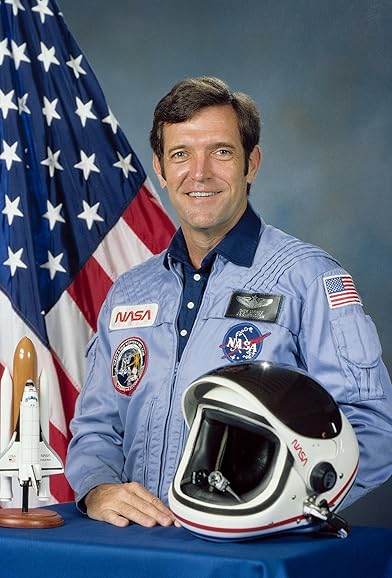 Primary photo for Francis 'Dick' Scobee Primary photo for Francis 'Dick' Scobee