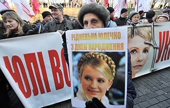 Anusni yalashning yaqindan olingan fotosurati Mushukdagi qizil sochni sikish