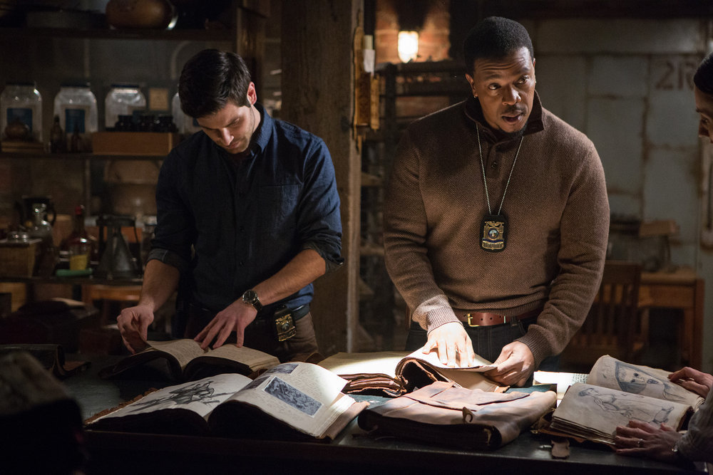 Russell Hornsby and David Giuntoli in Grimm (2011)