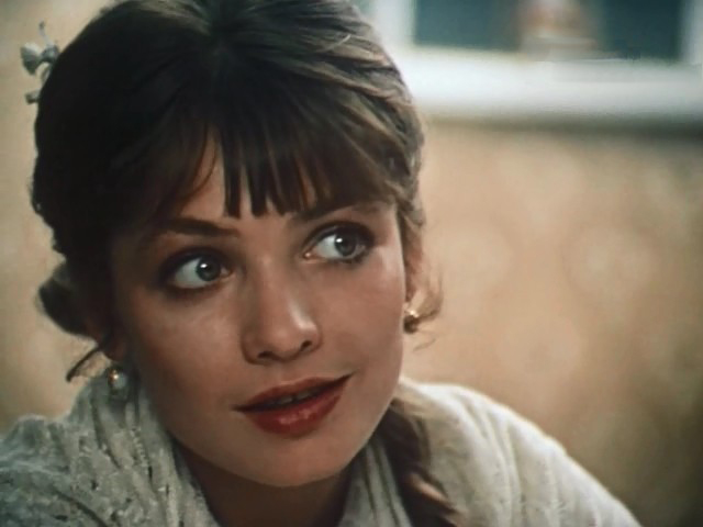 Zeudi Araya yalangoch Rus tilida Disney porno komikslar