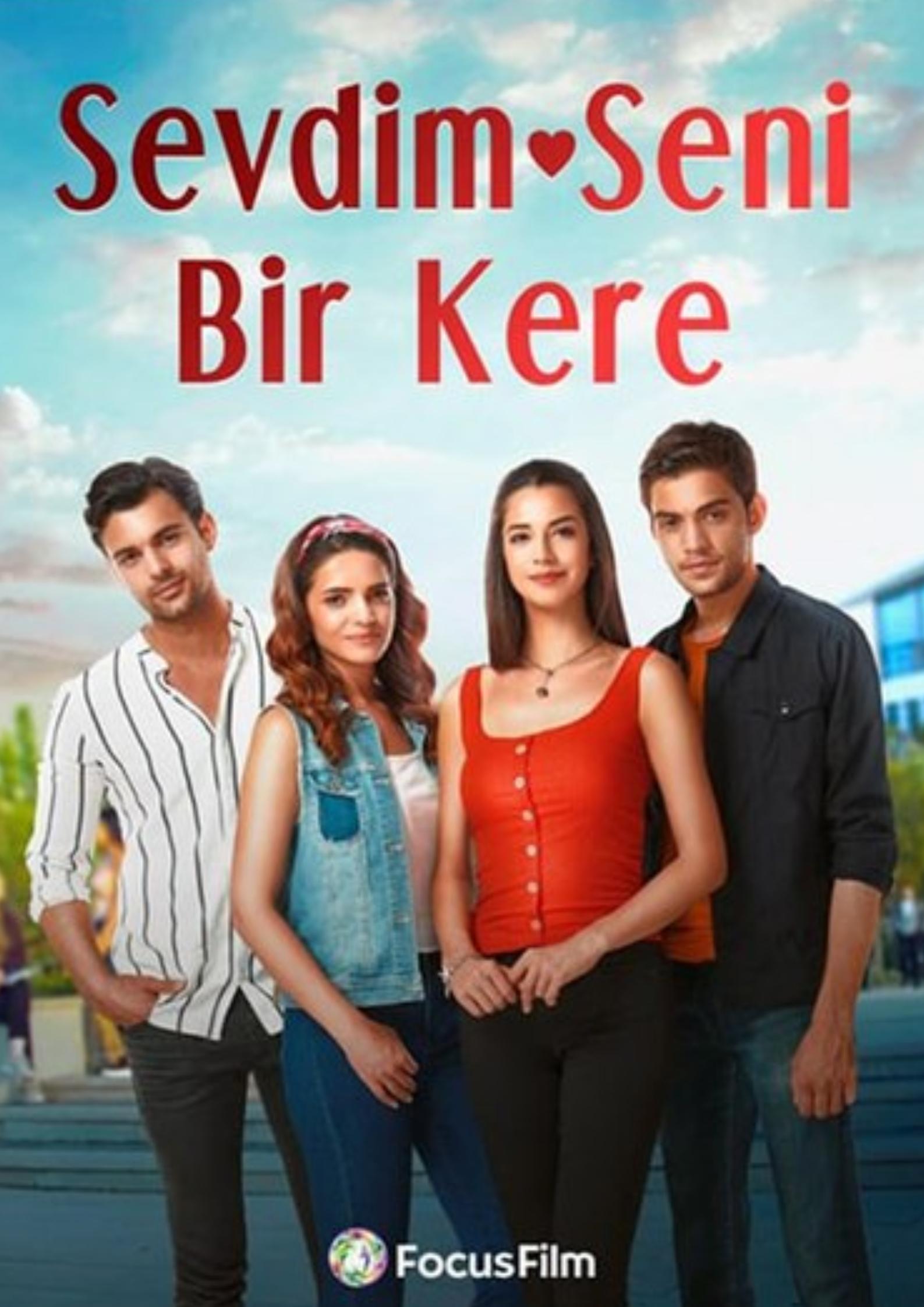 Kosplay libosidagi porno shirinliklar Hamma kichik multfilmlar porno emas