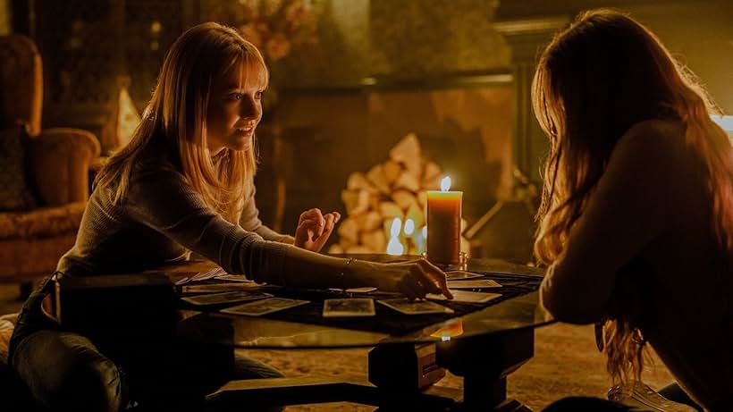 Larsen Thompson and Harriet Slater in Tarot (2024)
