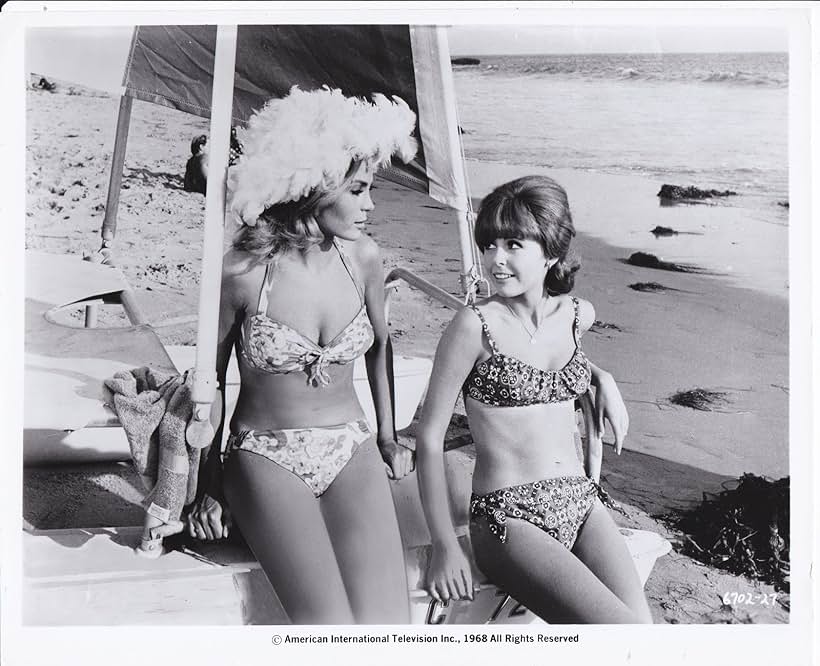 It's a Bikini World ビンテージポスター It's a Bikini World (1967) - Photos - IMDb