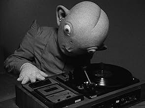 पोस्टर देखें