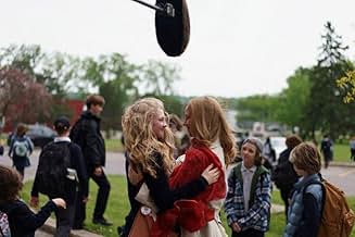 पोस्टर देखें