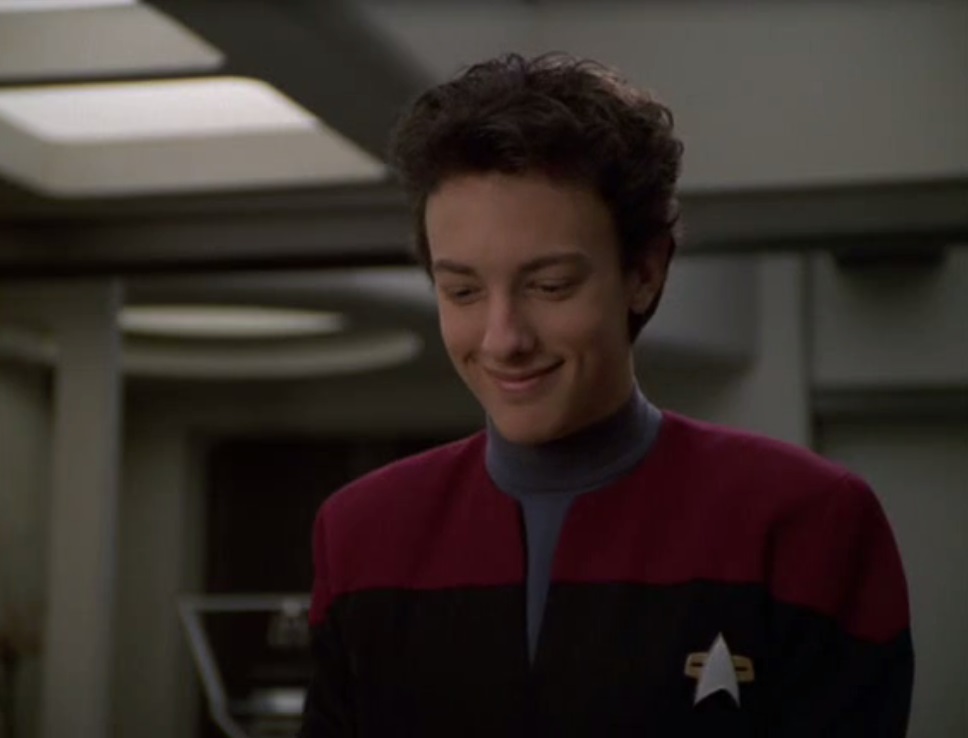 MV5BNjk2N2E2NjctOGE0ZC00YTQ0LTg5OGYtOTRj