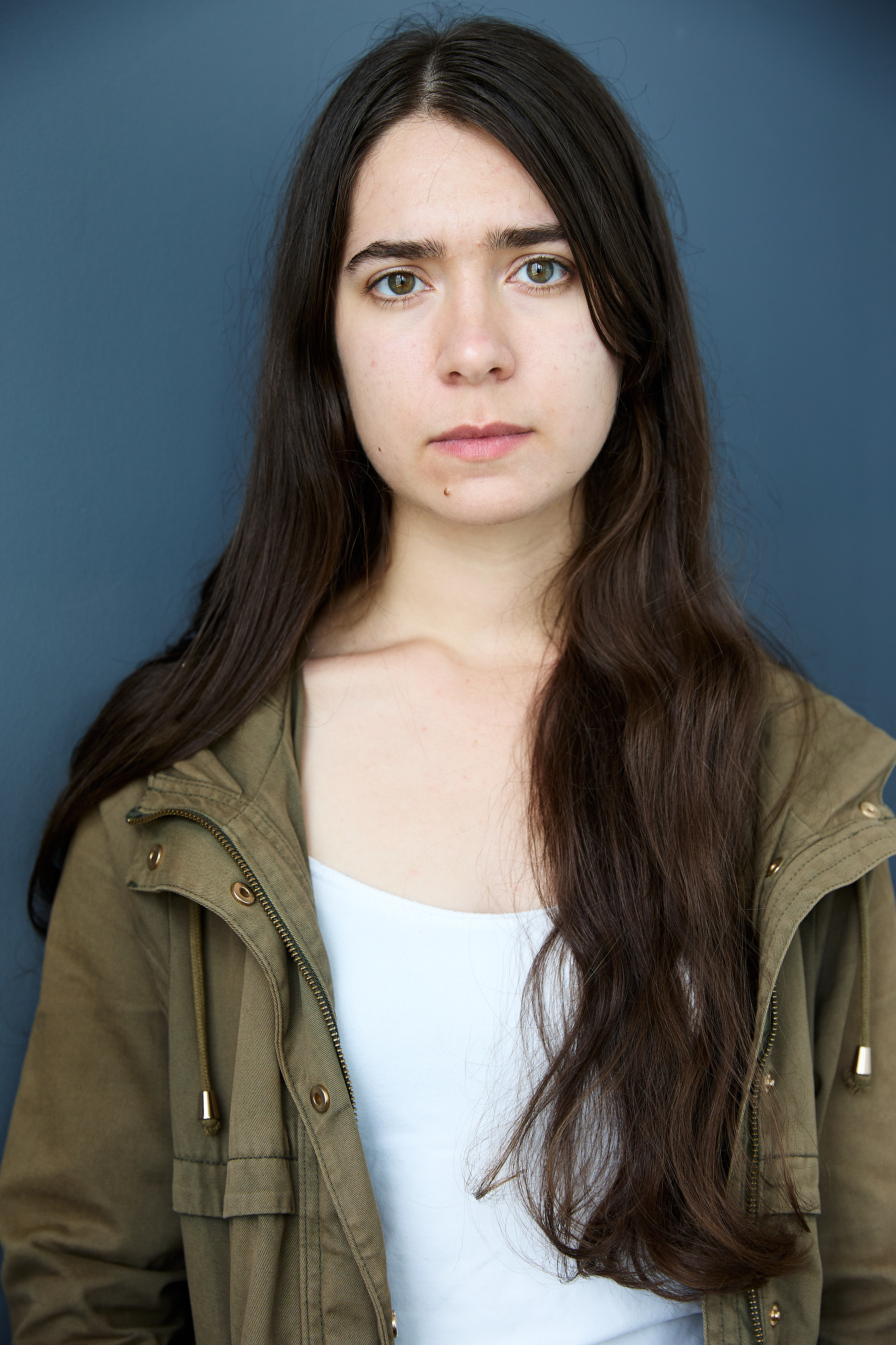 Lili Koulning yalangoch fotosuratlari