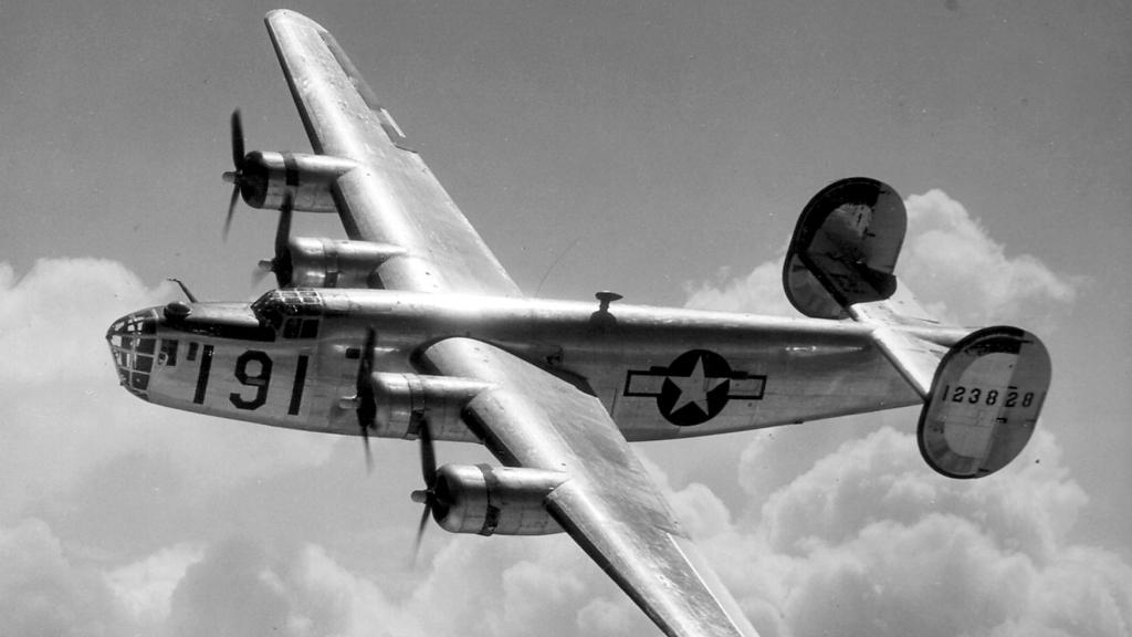 航空機・ヘリコプター WORLD WAR SERIES Reading World War II Weekend: B-29 Superfortress B-24