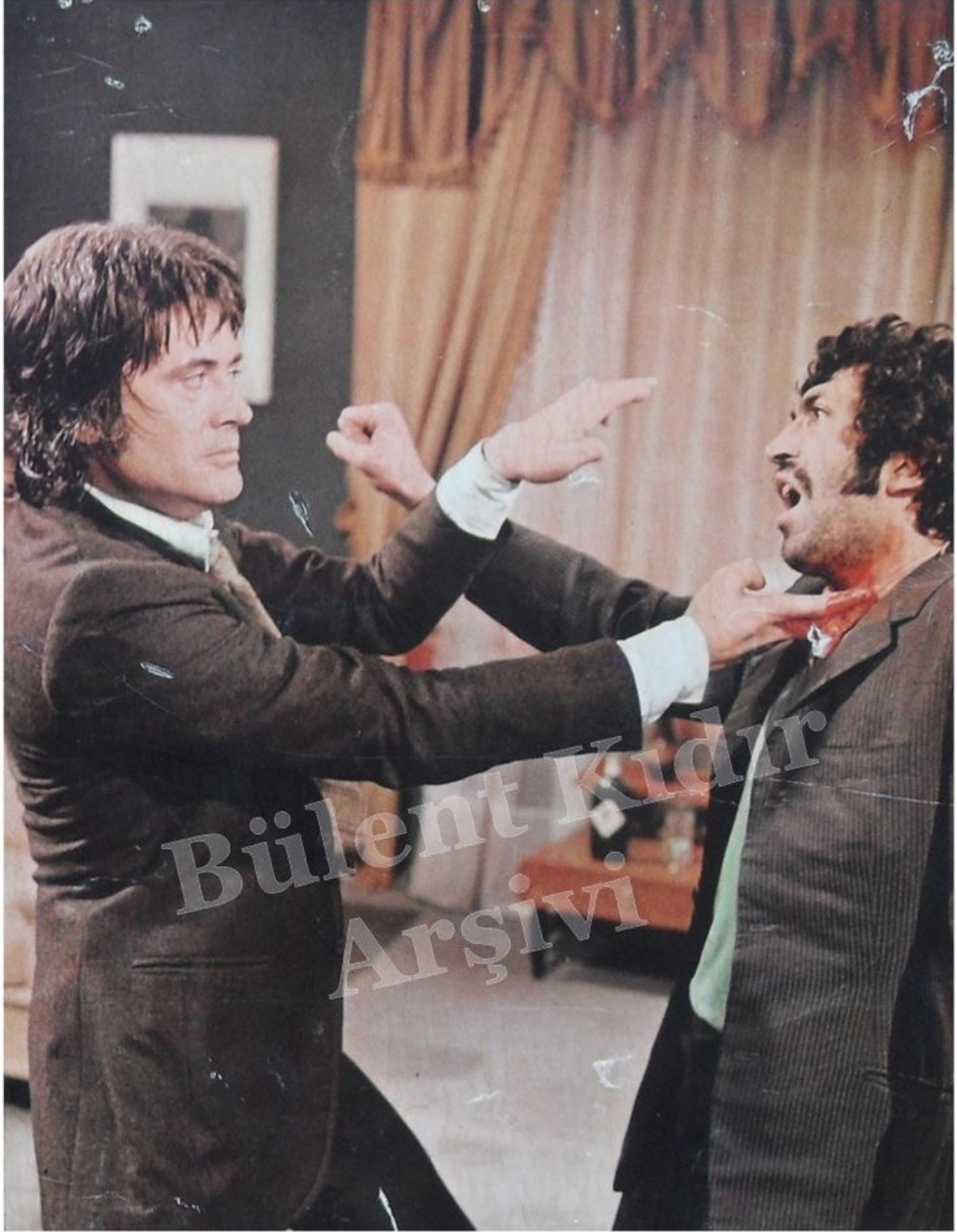 Ingush gey porno Pikapchi Erik va Edik porno video