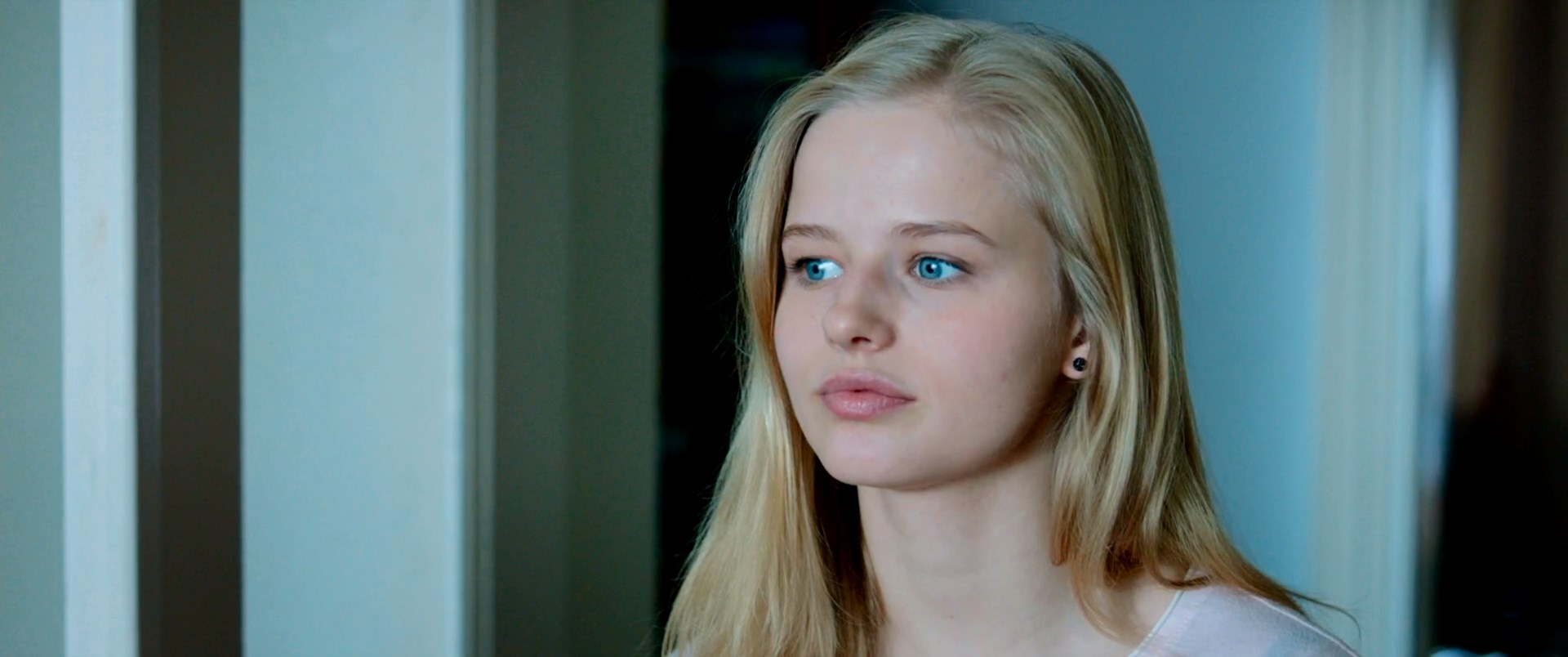 Natalya Jijchenkoning yalangoch fotosuratlari